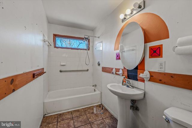 292 BIG PARK RD, Hedgesville, WV 25427