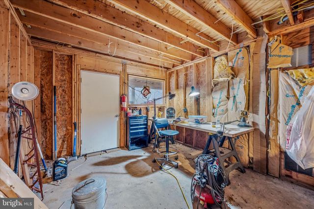 292 BIG PARK RD, Hedgesville, WV 25427