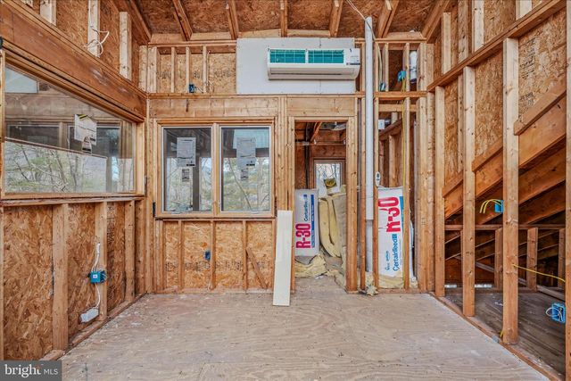 292 BIG PARK RD, Hedgesville, WV 25427