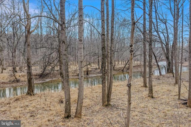 292 BIG PARK RD, Hedgesville, WV 25427