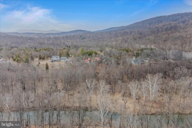 292 BIG PARK RD, Hedgesville, WV 25427