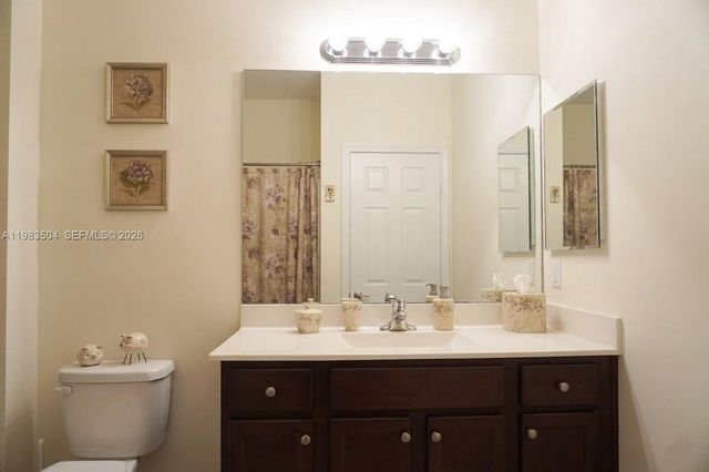 3280 W 92nd Pl, Hialeah, FL 33018