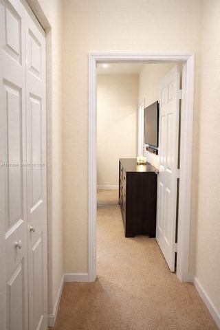 3280 W 92nd Pl, Hialeah, FL 33018