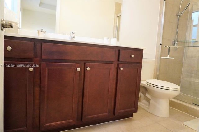 3280 W 92nd Pl, Hialeah, FL 33018