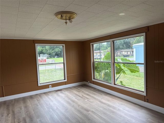 9854 5TH AVENUE, Orlando, FL 32824