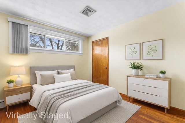 14 Tomahawk Dr, Tewksbury, MA 01876