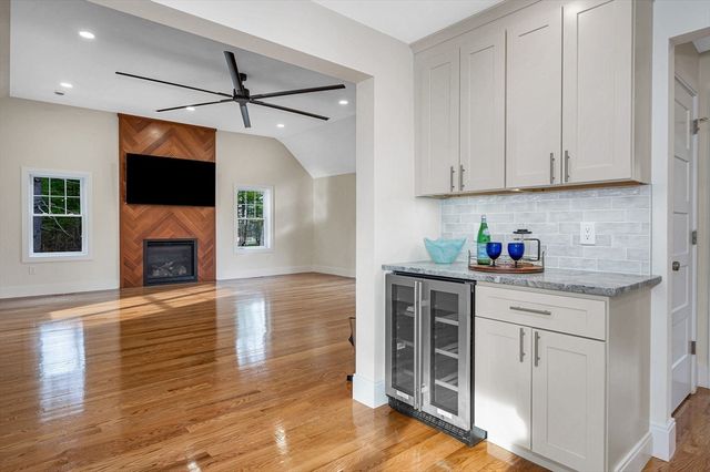 23 Pomfret Rd, Wilmington, MA 01887