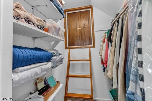 271 E Mount Pleasant Ave, Livingston Twp., NJ 07039