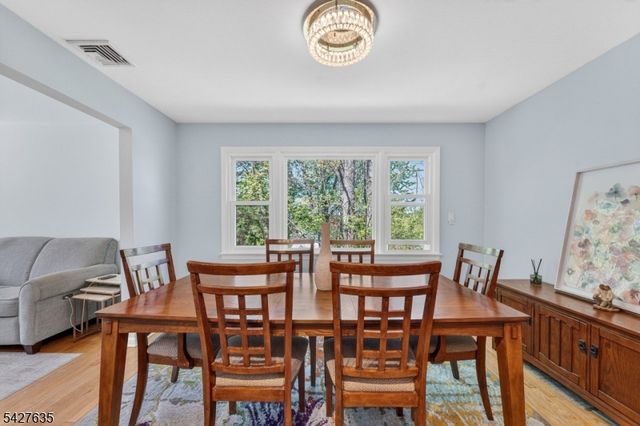 271 E Mount Pleasant Ave, Livingston Twp., NJ 07039