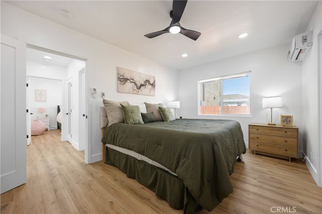733 W 108th Street, Los Angeles, CA 90044