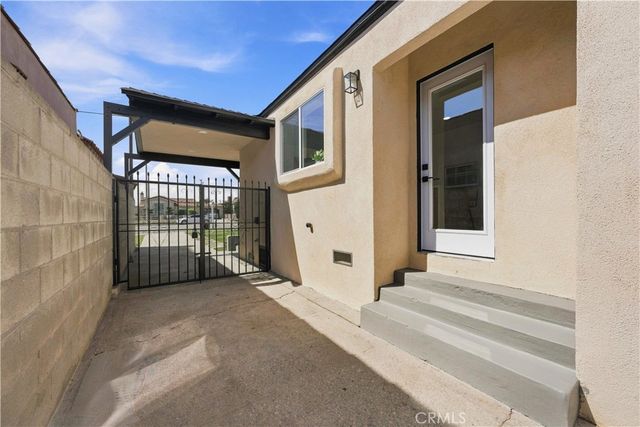 733 W 108th Street, Los Angeles, CA 90044