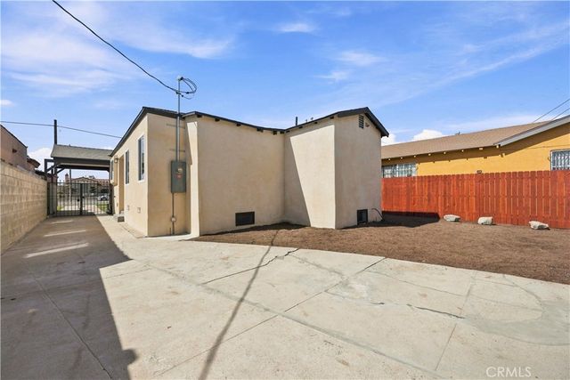 733 W 108th Street, Los Angeles, CA 90044