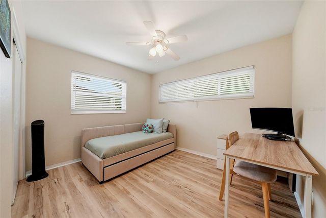 2489 58TH STREET N, St Petersburg, FL 33710