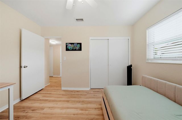 2489 58TH STREET N, St Petersburg, FL 33710
