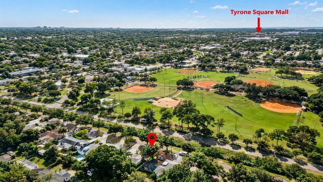 2489 58TH STREET N, St Petersburg, FL 33710