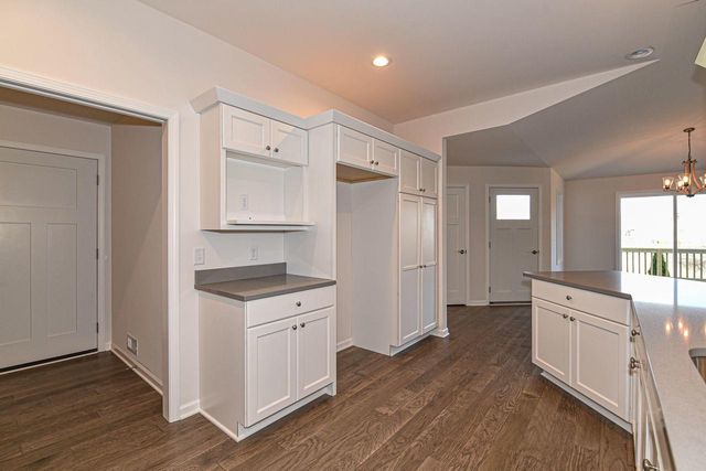 302 Trailview CROSSING, Waterford, WI 53185