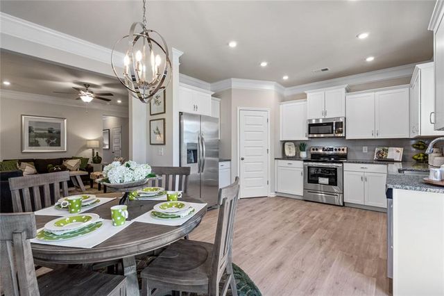210 Clara Crossing 13, Cartersville, GA 30121