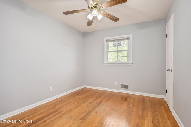 505 Westwood Dr, Louisville, KY 40243