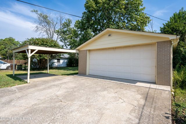 505 Westwood Dr, Louisville, KY 40243