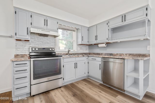 505 Westwood Dr, Louisville, KY 40243