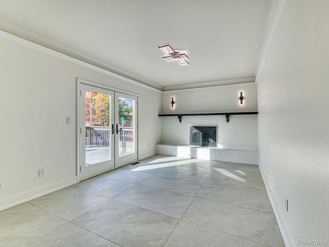 1790 Evergreen Street, Trenton, MI 48183