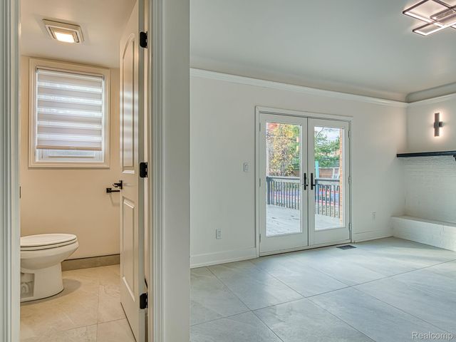 1790 Evergreen Street, Trenton, MI 48183