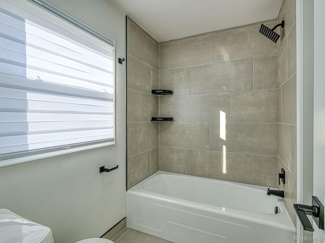 1790 Evergreen Street, Trenton, MI 48183