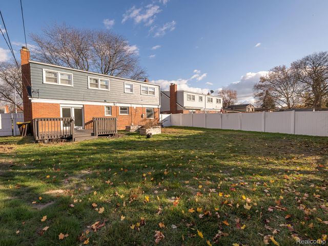 1790 Evergreen Street, Trenton, MI 48183