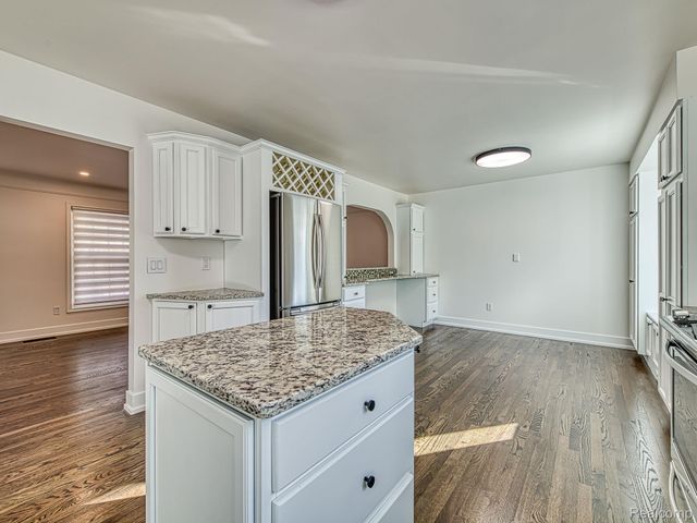 1790 Evergreen Street, Trenton, MI 48183