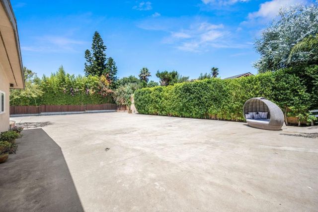 5905 Old Wheeler Road, La Verne, CA 91750