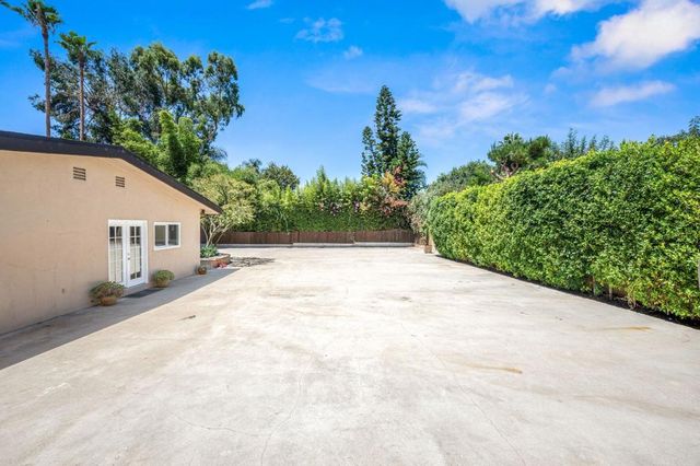 5905 Old Wheeler Road, La Verne, CA 91750
