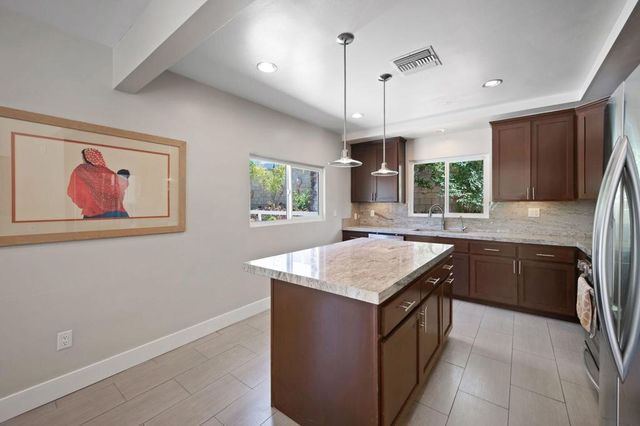 5905 Old Wheeler Road, La Verne, CA 91750