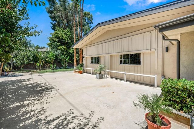 5905 Old Wheeler Road, La Verne, CA 91750