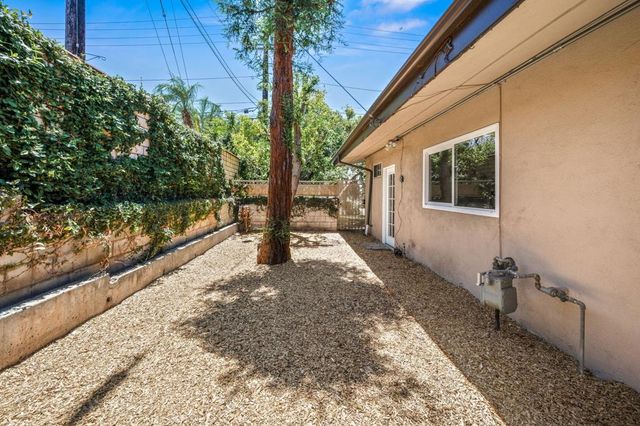 5905 Old Wheeler Road, La Verne, CA 91750