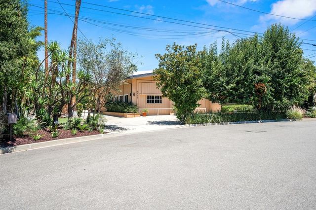 5905 Old Wheeler Road, La Verne, CA 91750