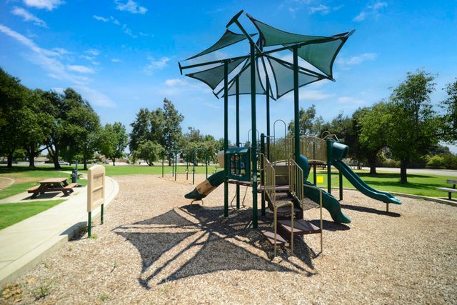5905 Old Wheeler Road, La Verne, CA 91750