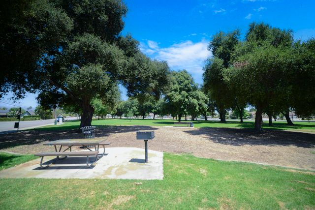 5905 Old Wheeler Road, La Verne, CA 91750