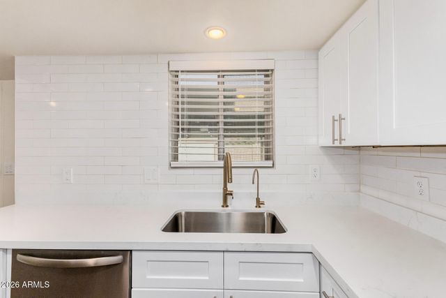 17620 N 17TH Place 27, Phoenix, AZ 85022