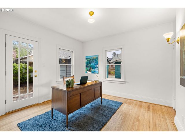 3344 Ne 18th Ave, Portland, OR 97212