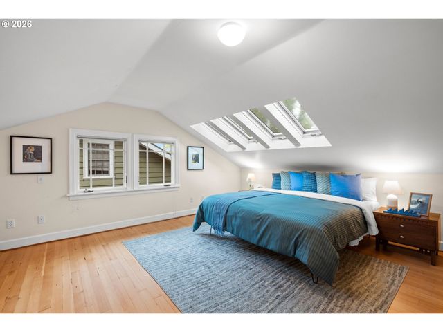 3344 Ne 18th Ave, Portland, OR 97212