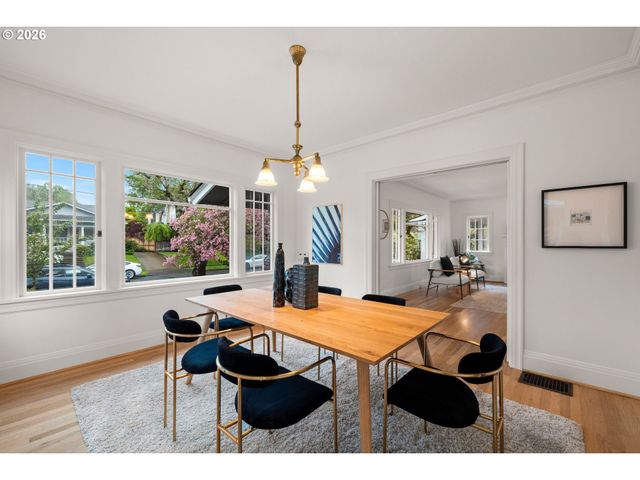 3344 Ne 18th Ave, Portland, OR 97212