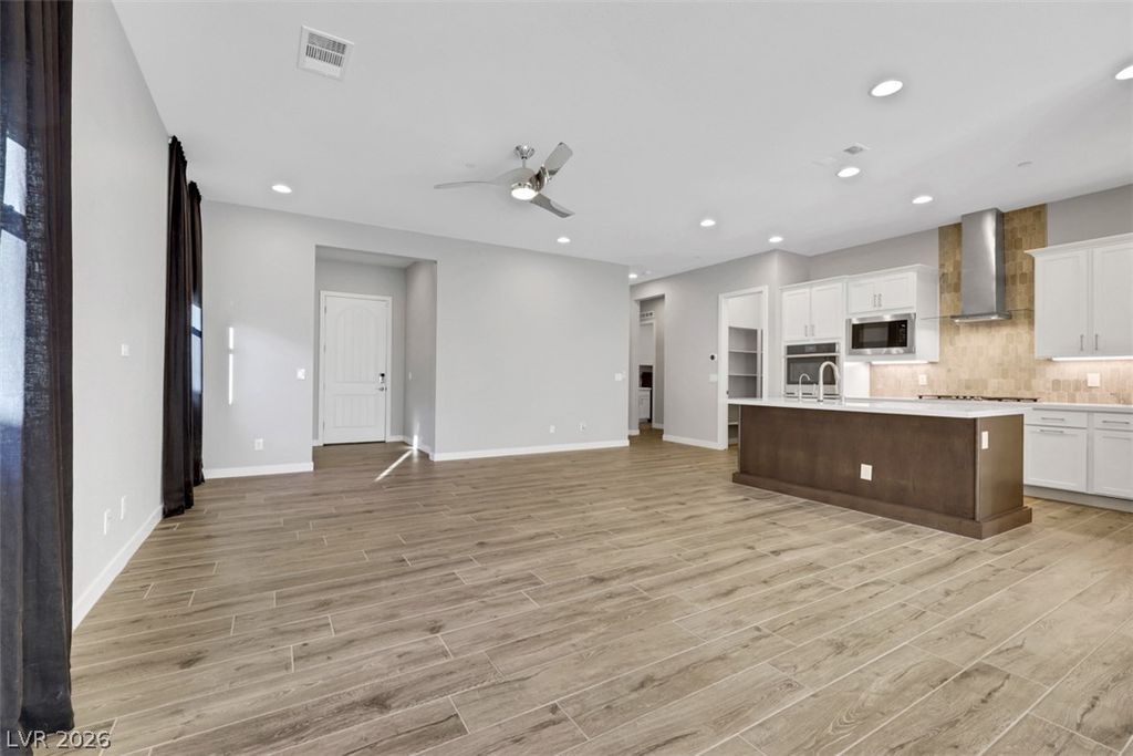 82 Nine Mile Creek Drive, Las Vegas, NV 89138 — photo 5