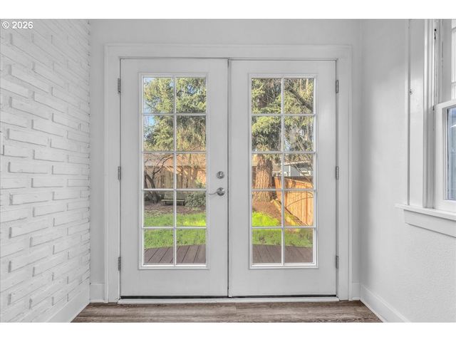 8115 N FENWICK Ave, Portland, OR 97217