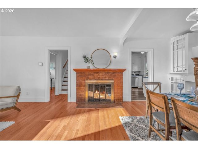 8115 N FENWICK Ave, Portland, OR 97217