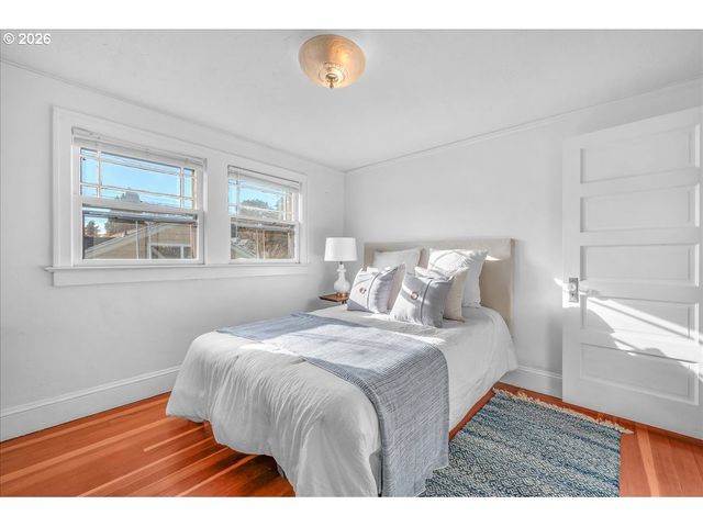 8115 N FENWICK Ave, Portland, OR 97217