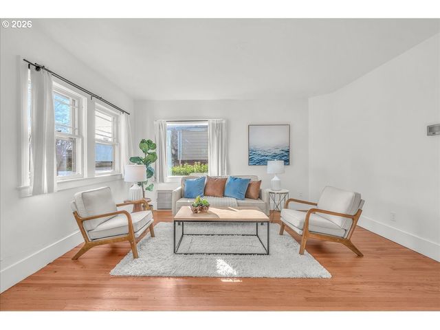 8115 N FENWICK Ave, Portland, OR 97217