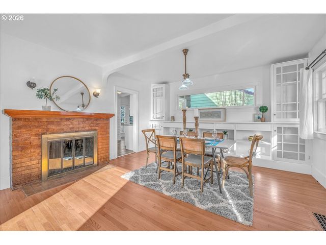 8115 N FENWICK Ave, Portland, OR 97217