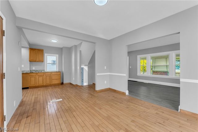 340 E 276th Street, Euclid, OH 44132