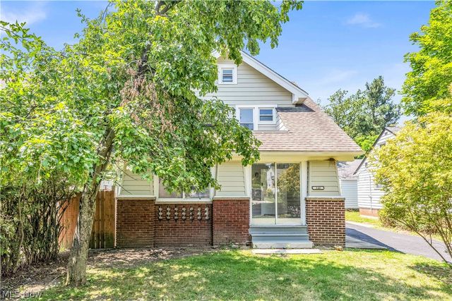 340 E 276th Street, Euclid, OH 44132