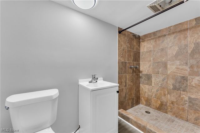340 E 276th Street, Euclid, OH 44132